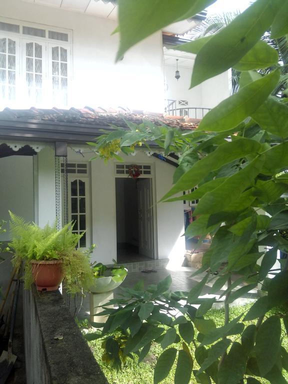 Aegle Residence Negombo Kültér fotó
